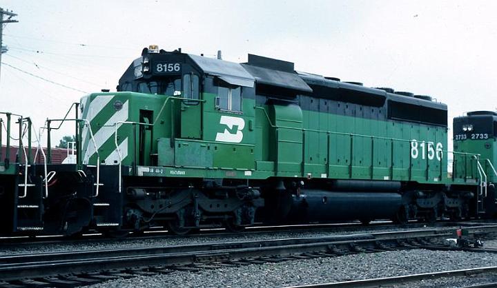 BN 8156 - SD40-2.jpg